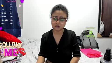 Snapshot of candy_val chatting on June 13, 2026, 6:33 am candy_val online show from June 13, 2026, 6:33 am