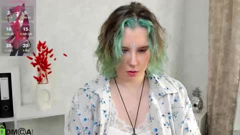 Snapshot of candy_yeah chatting on February 19, 2026, 1:34 am Mary online show from February 19, 2026, 1:34 am