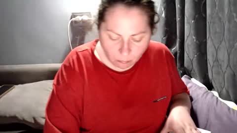 Snapshot of candycream74 chatting on April 23, 2026, 7:05 pm Laura online show from April 23, 2026, 7:05 pm