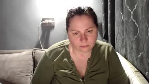 Snapshot of candycream74 chatting on April 28, 2026, 2:27 am Laura online show from April 28, 2026, 2:27 am