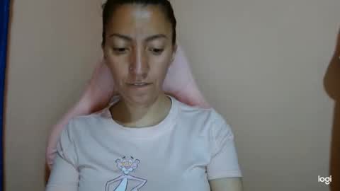 Snapshot of candymilfff chatting on April 8, 2026, 1:55 pm candymilfff online show from April 8, 2026, 1:55 pm