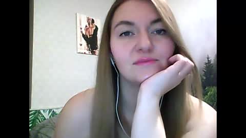 Snapshot of candyolime chatting on February 28, 2025, 9:33 pm Daisy online show from February 28, 2025, 9:33 pm