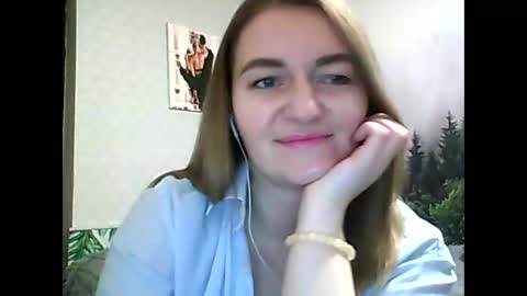 Snapshot of candyolime chatting on March 7, 2025, 9:38 pm Daisy online show from March 7, 2025, 9:38 pm