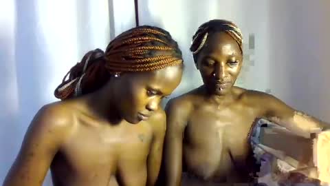 Snapshot of candysleek_petite chatting on July 1, 2026, 7:43 am Candy online show from July 1, 2026, 7:43 am