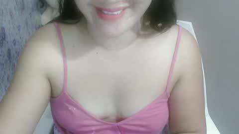 candyyonah03 online show from February 5, 2025, 8:46 pm