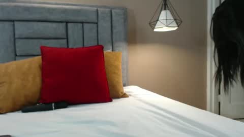 Snapshot of candyyyyhot chatting on October 7, 2025, 7:55 pm candyyyyhot online show from October 7, 2025, 7:55 pm