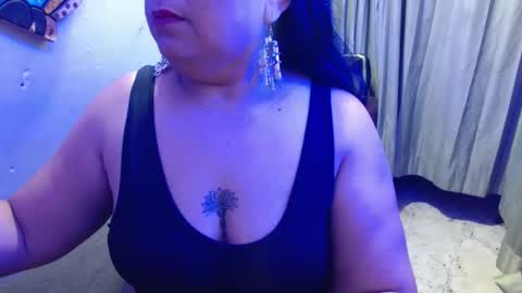 Snapshot of canelacollins chatting on April 20, 2026, 4:48 am CanelaCollins online show from April 20, 2026, 4:48 am
