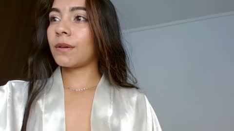 Snapshot of cannela_sweett chatting on May 2, 2026, 4:34 pm cannela sweet online show from May 2, 2026, 4:34 pm