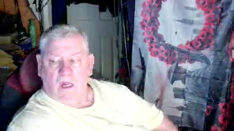 Snapshot of canoelicker69 chatting on April 17, 2026, 1:47 pm canoelicker69 online show from April 17, 2026, 1:47 pm