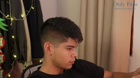 Snapshot of capizzi_ chatting on December 11, 2024, 11:43 pm David Capizzi online show from December 11, 2024, 11:43 pm