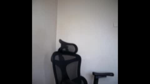 Emma online show from May 18, 2026, 5:35 am