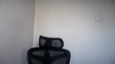 Emma online show from May 28, 2026, 3:26 am
