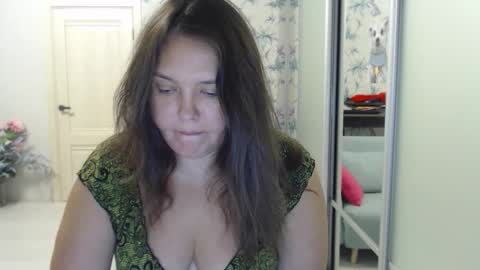 Snapshot of cappuchinno chatting on November 6, 2025, 5:47 pm cappuchinno online show from November 6, 2025, 5:47 pm