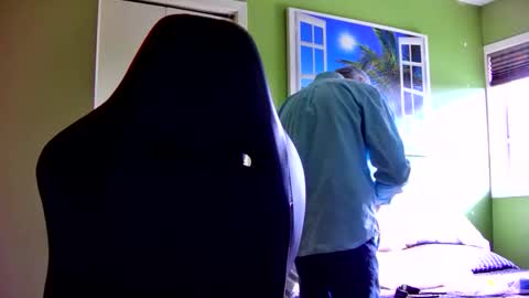 capricorne1965 online show from February 14, 2026, 6:04 pm