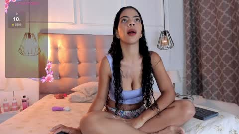 Snapshot of caraiosh_ chatting on December 21, 2024, 10:39 am Cara online show from December 21, 2024, 10:39 am