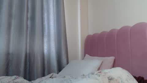 Snapshot of caramel_chocolate01 chatting on October 26, 2025, 7:14 am caramel online show from October 26, 2025, 7:14 am