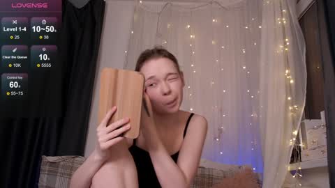 Viola Marika and Visma  online show from February 16, 2026, 4:08 am