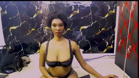 caramelminxx_ online show from June 19, 2026, 8:07 am