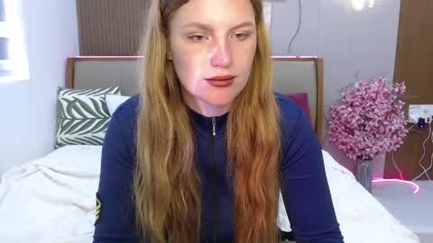 Snapshot of caramelstorm chatting on April 17, 2026, 1:19 am Lana online show from April 17, 2026, 1:19 am