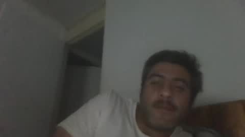 Snapshot of caravibugue chatting on December 31, 2024, 12:43 am caravibugue online show from December 31, 2024, 12:43 am