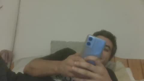 Snapshot of caravibugue chatting on January 7, 2025, 5:22 am caravibugue online show from January 7, 2025, 5:22 am