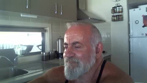 C A Rey online show from March 9, 2025, 3:11 am