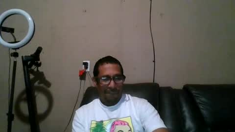 Snapshot of cargopipe2000 chatting on November 30, 2025, 5:44 am Adams huge online show from November 30, 2025, 5:44 am