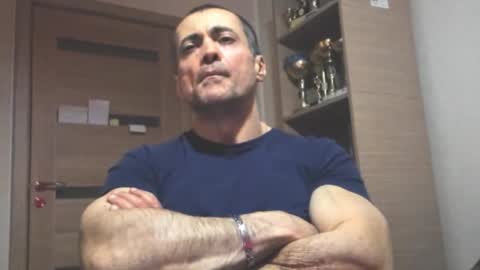 Laz online show from November 21, 2025, 11:09 am