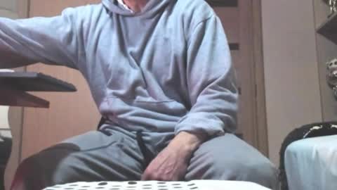 Laz online show from February 10, 2026, 9:13 am