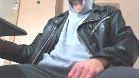 Laz online show from February 15, 2026, 11:19 am