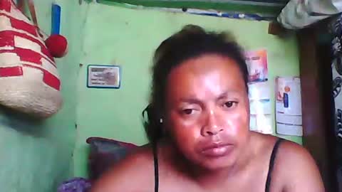 Snapshot of carinesexy69 chatting on January 22, 2025, 11:45 am carinesexy69 online show from January 22, 2025, 11:45 am