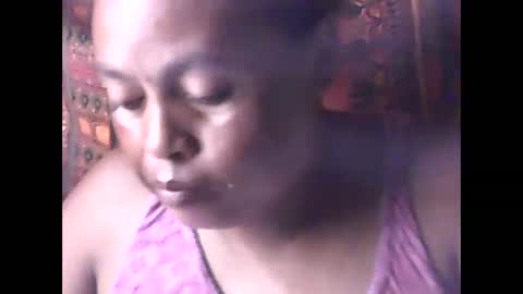 Snapshot of carinesexy69 chatting on February 8, 2025, 9:35 am carinesexy69 online show from February 8, 2025, 9:35 am