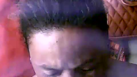 Snapshot of carinesexy69 chatting on February 12, 2025, 10:03 am carinesexy69 online show from February 12, 2025, 10:03 am