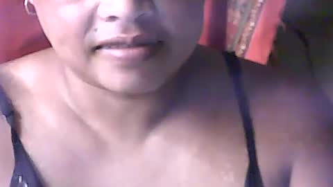 Snapshot of carinesexy69 chatting on February 16, 2025, 9:59 am carinesexy69 online show from February 16, 2025, 9:59 am