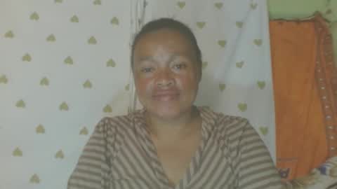 carinesexy69 online show from January 10, 2026, 11:01 am