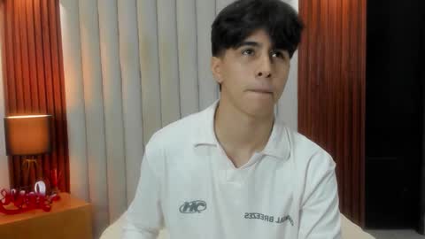 Snapshot of carl_dixon chatting on October 17, 2025, 8:00 pm carl_dixon online show from October 17, 2025, 8:00 pm