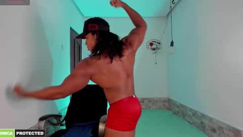 Snapshot of carl_smithh chatting on December 16, 2025, 10:04 pm Carl online show from December 16, 2025, 10:04 pm