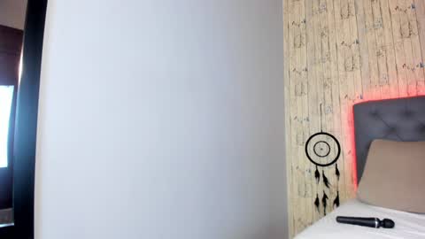 Carla online show from December 24, 2024, 10:55 am