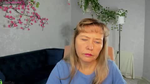 Carla Vogue online show from November 28, 2025, 10:51 am