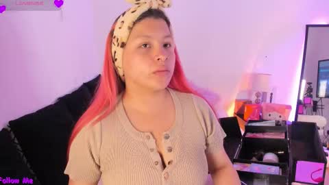 Carla Wet18 online show from October 23, 2025, 1:10 pm