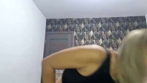 CarlaStaceFun online show from October 28, 2025, 3:54 am