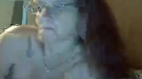 Snapshot of carleeswoman08 chatting on June 16, 2026, 11:46 am carleeswoman08 online show from June 16, 2026, 11:46 am