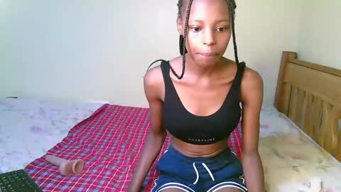 carlex_ online show from February 17, 2025, 11:02 am