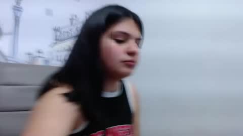 Snapshot of carlin_gimenes707rs chatting on January 7, 2025, 3:54 pm CARLIN GIMENES online show from January 7, 2025, 3:54 pm