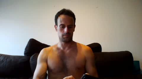 Snapshot of carlinhos88 chatting on August 1, 2026, 5:45 pm Carlinhos88 online show from August 1, 2026, 5:45 pm