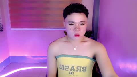 Snapshot of carlo_bigcock69 chatting on November 13, 2025, 6:29 pm carlo_bigcock69 online show from November 13, 2025, 6:29 pm