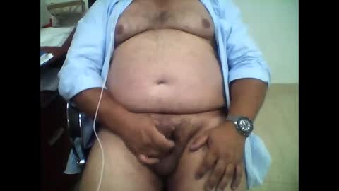 carlos8711 online show from September 29, 2025, 4:34 pm