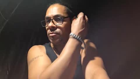 Snapshot of carloslove1972 chatting on May 7, 2026, 8:20 am carloslove1972 online show from May 7, 2026, 8:20 am