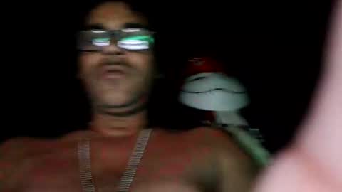 Snapshot of carloslove1972 chatting on May 16, 2026, 8:44 am carloslove1972 online show from May 16, 2026, 8:44 am