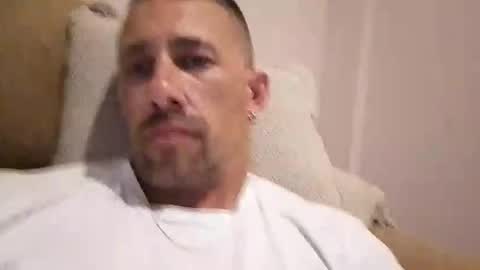 Snapshot of carlosrm440882 chatting on March 16, 2026, 2:43 pm carlosrm440882 online show from March 16, 2026, 2:43 pm